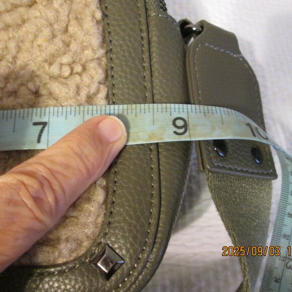 Rachael Zoe Olive Green with Sherpa Crossbody Purse - Picture 10 of 12